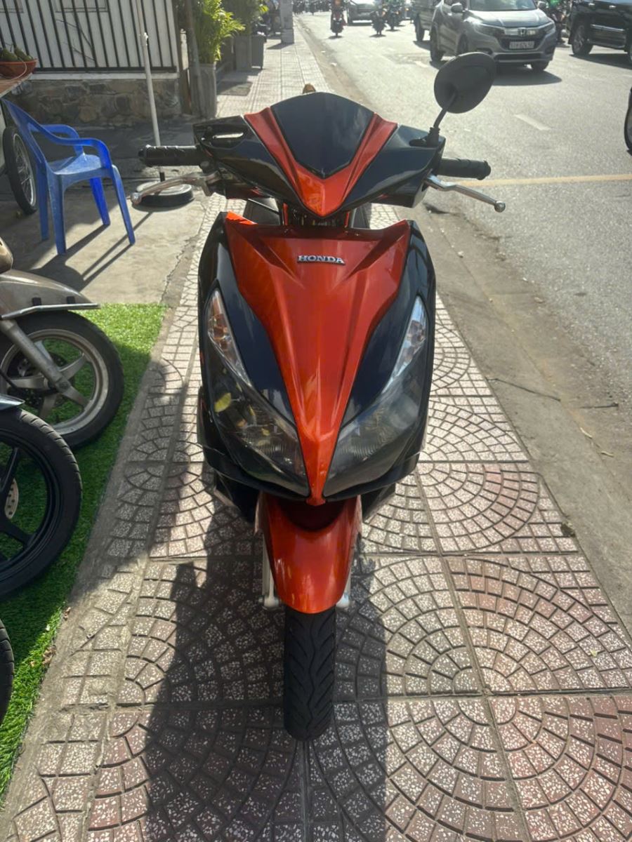 HONDA AIR BLADE 125CC ĐỜI 2013 BS 59H1-37207 – XE BỀN MÁY ẾM, PHOM DÁNG CỨNG CÁP GIÁ RẺ